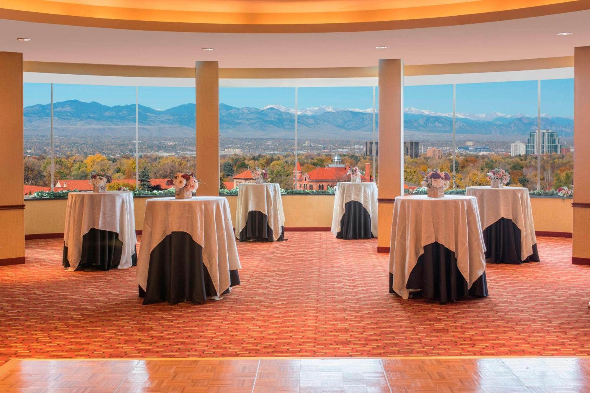 Courtyard By Marriott Denver Cherry Creek Exterior photo