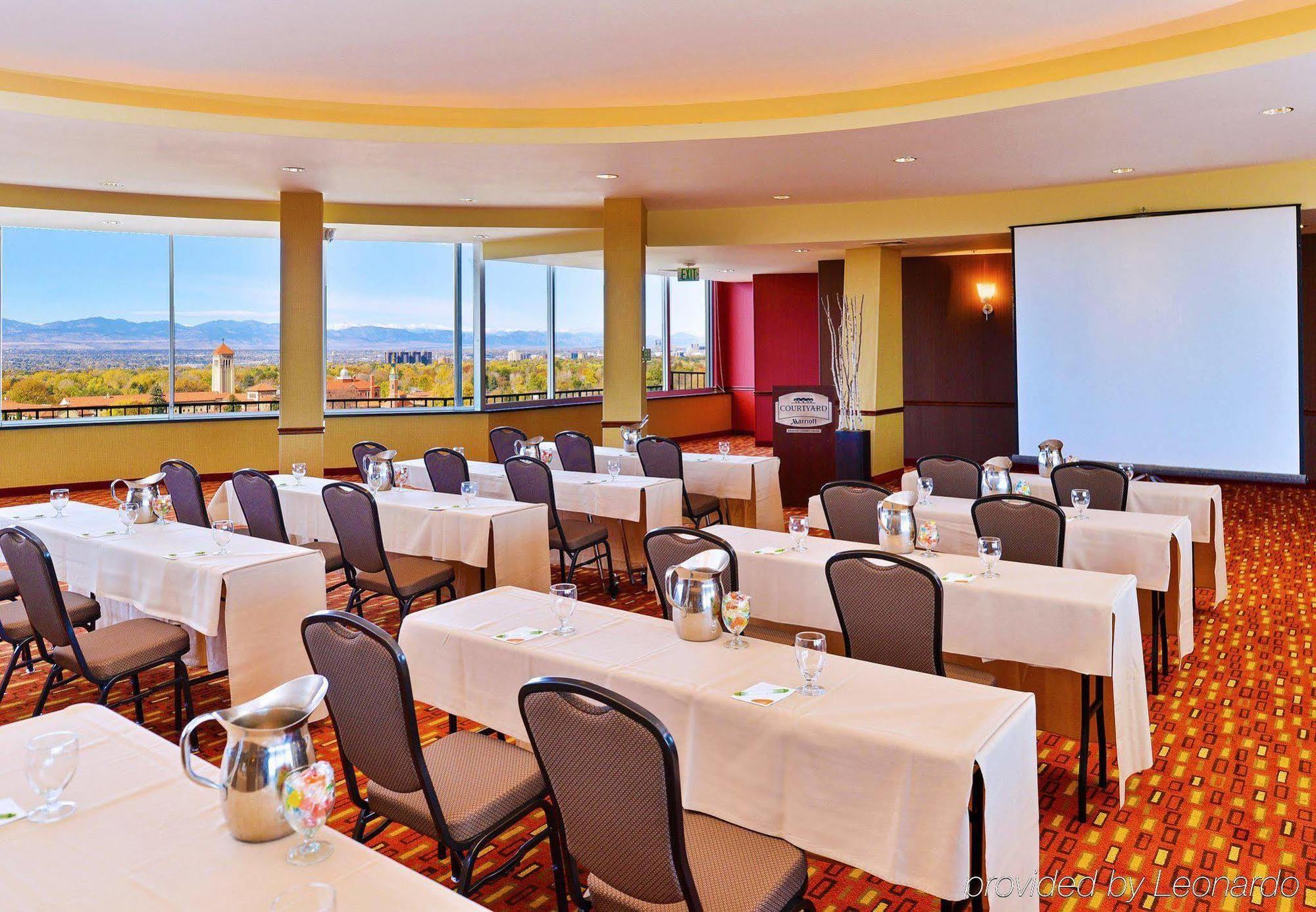 Courtyard By Marriott Denver Cherry Creek Exterior photo